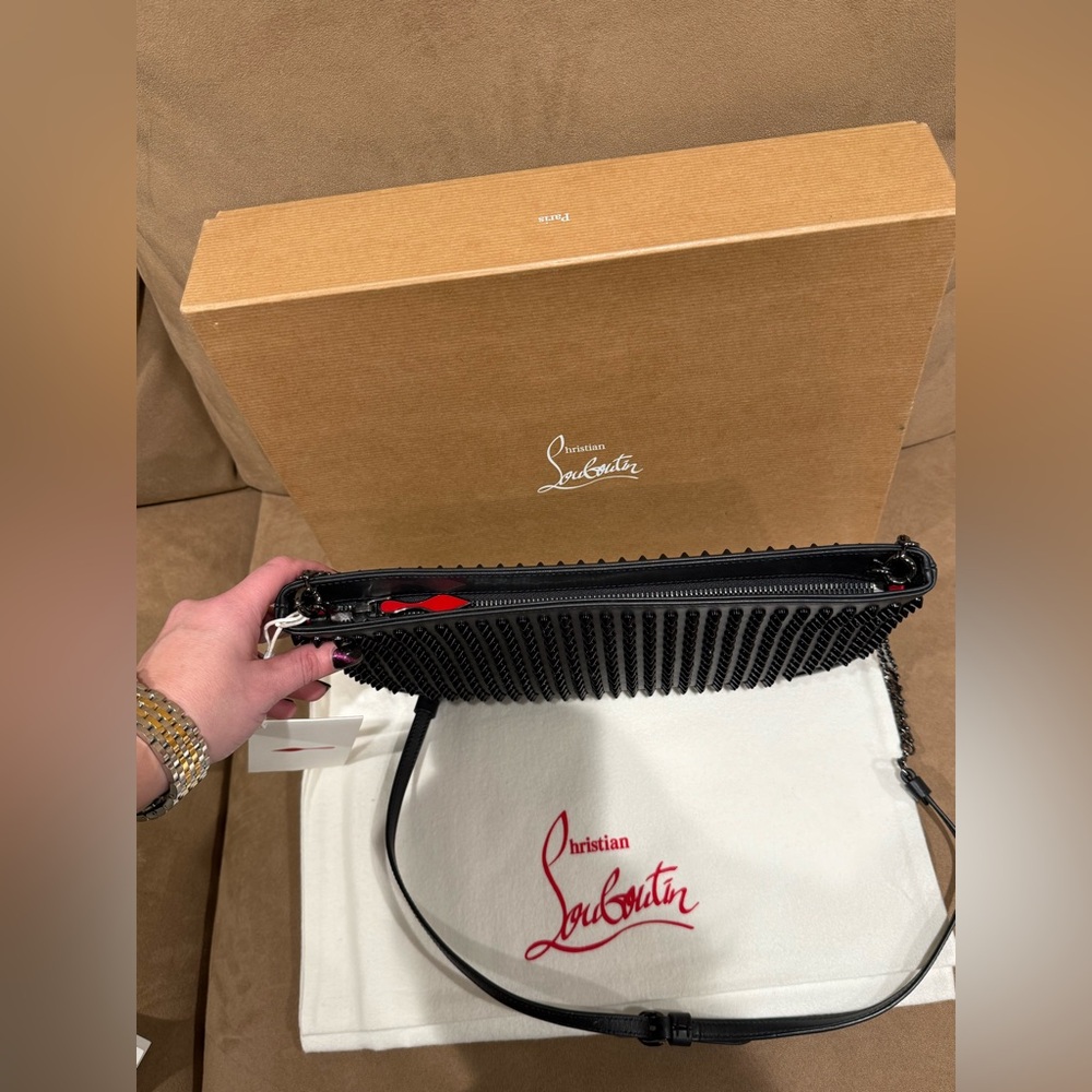 NWT Christian Louboutin Black Spiked Leather Bag - Picture 3 of 10